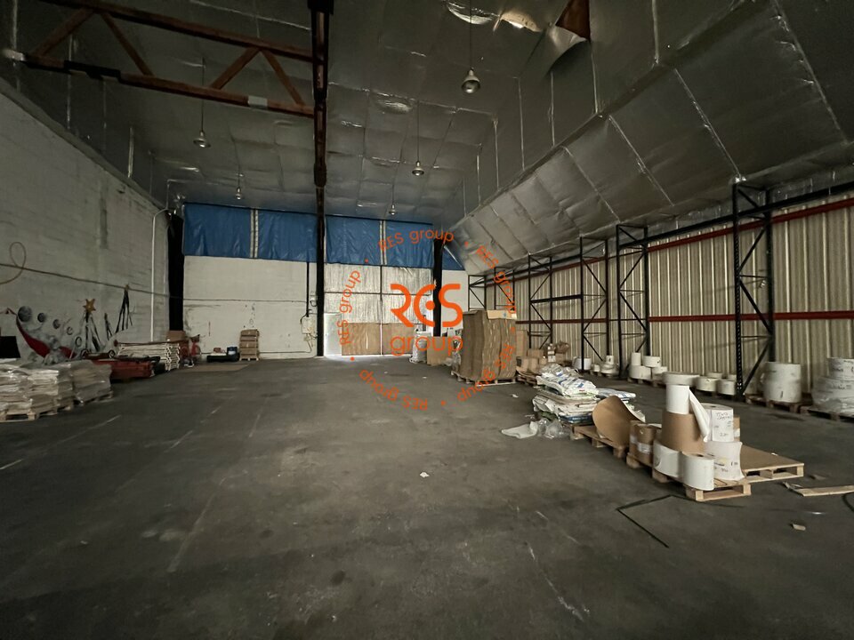 RES group LOCATION-ENTREPOT-BORDEAUX-33