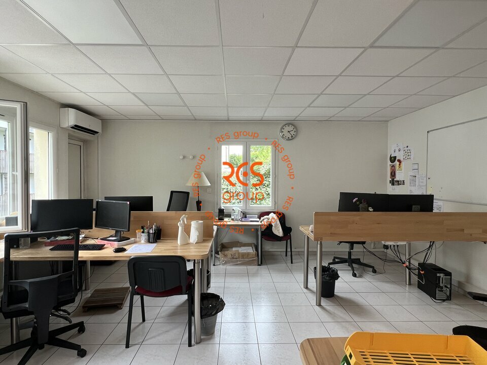 RES group VENTE-BUREAUX-EYSINES-33