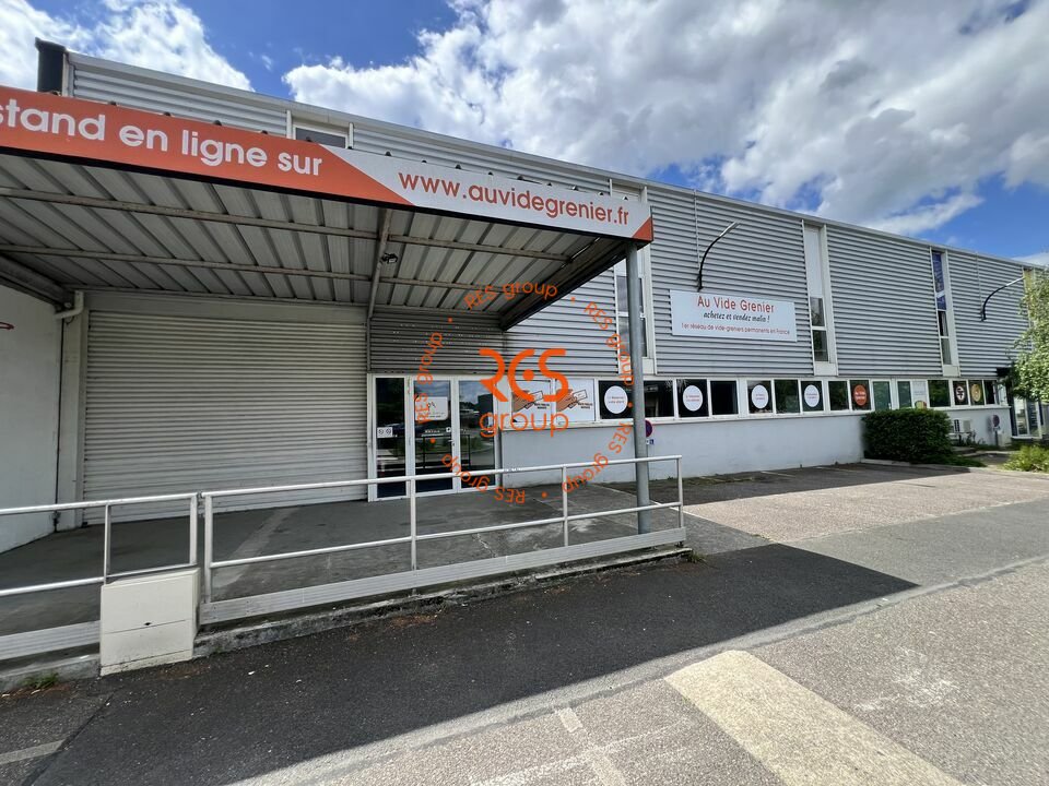 RES group LOCATION-LOCAL COMMERCIAL-PESSAC-33