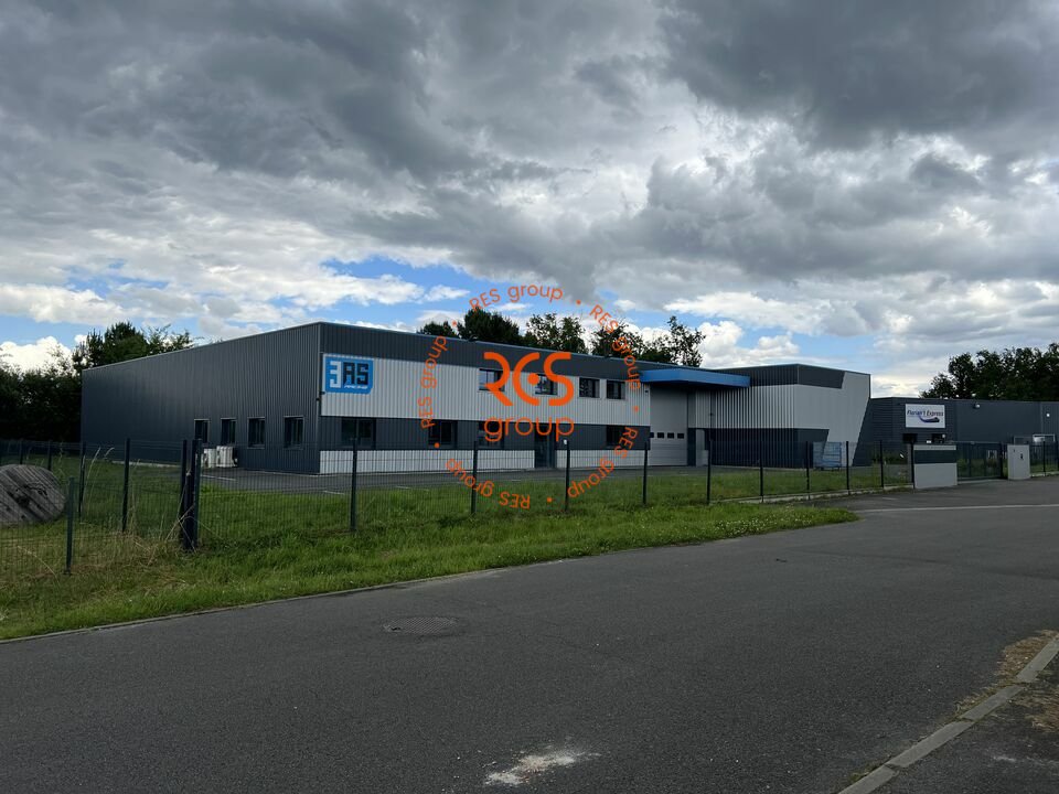 RES group VENTE-LOCAL D'ACTIVITE-SAINT_JEAN_D'ILLAC-33