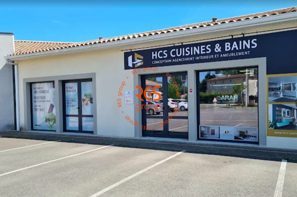 RES group LOCATION-LOCAL COMMERCIAL-CAVIGNAC-33