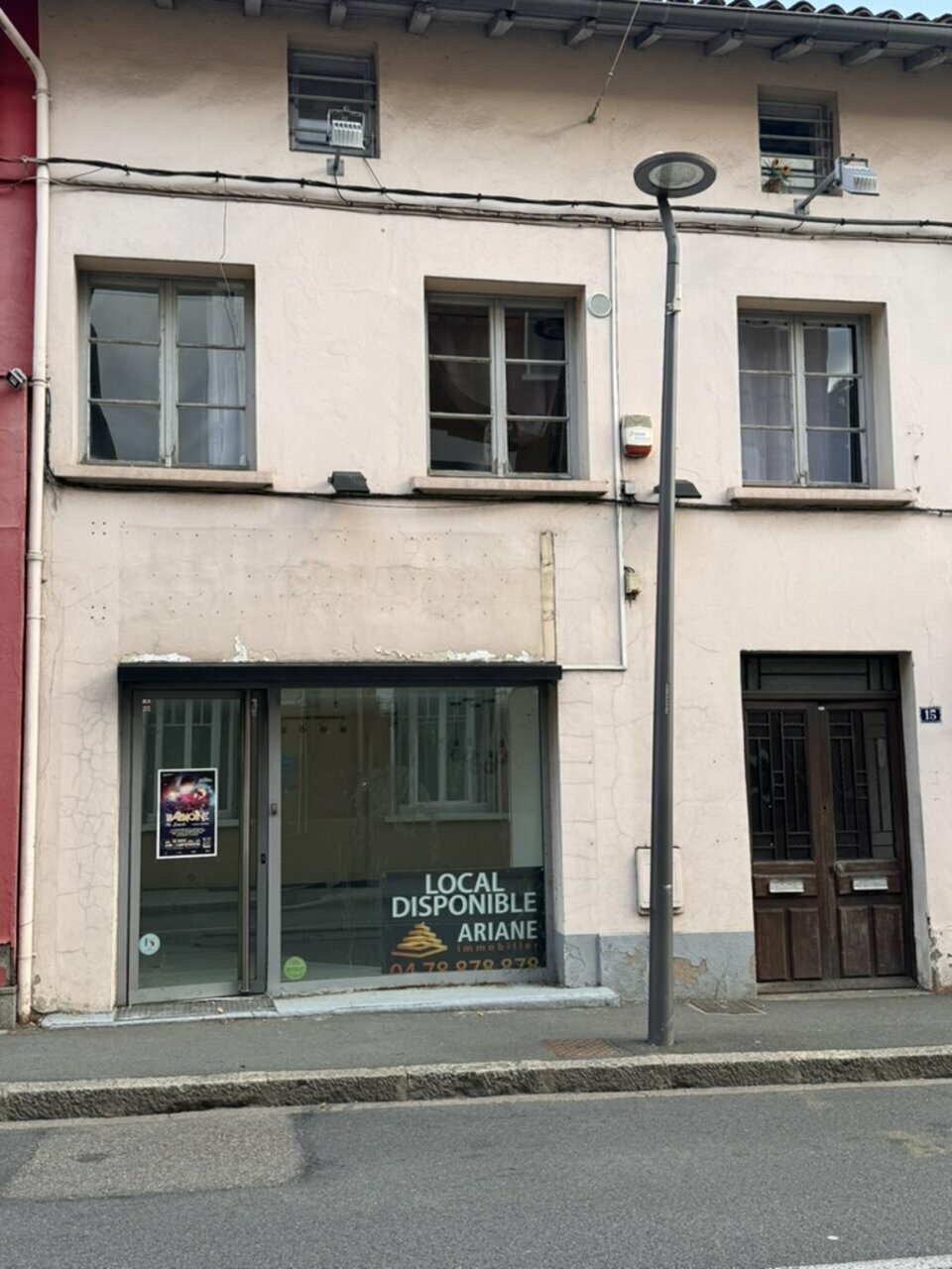 ARIANE IMMOBILIER LOCATION-LOCAL COMMERCIAL-ECULLY-69