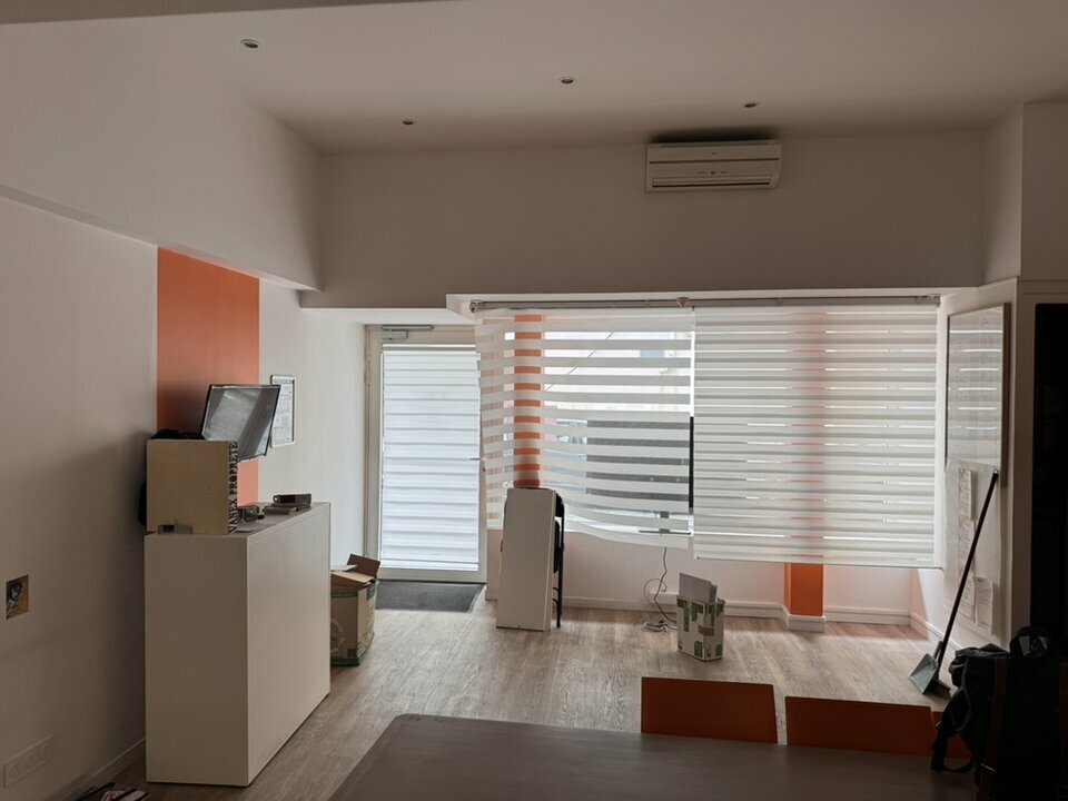 ARIANE IMMOBILIER LOCATION-LOCAL COMMERCIAL-OULLINS-PIERRE-BENITE-69