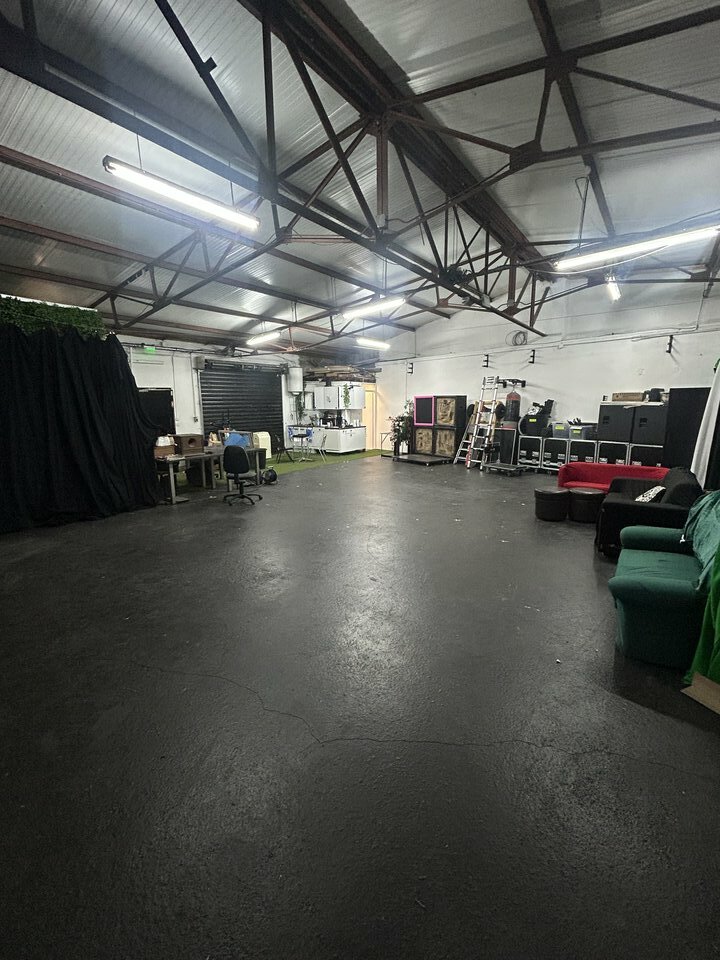 ARIANE IMMOBILIER LOCATION-LOCAL D'ACTIVITE-OULLINS-PIERRE-BENITE-69