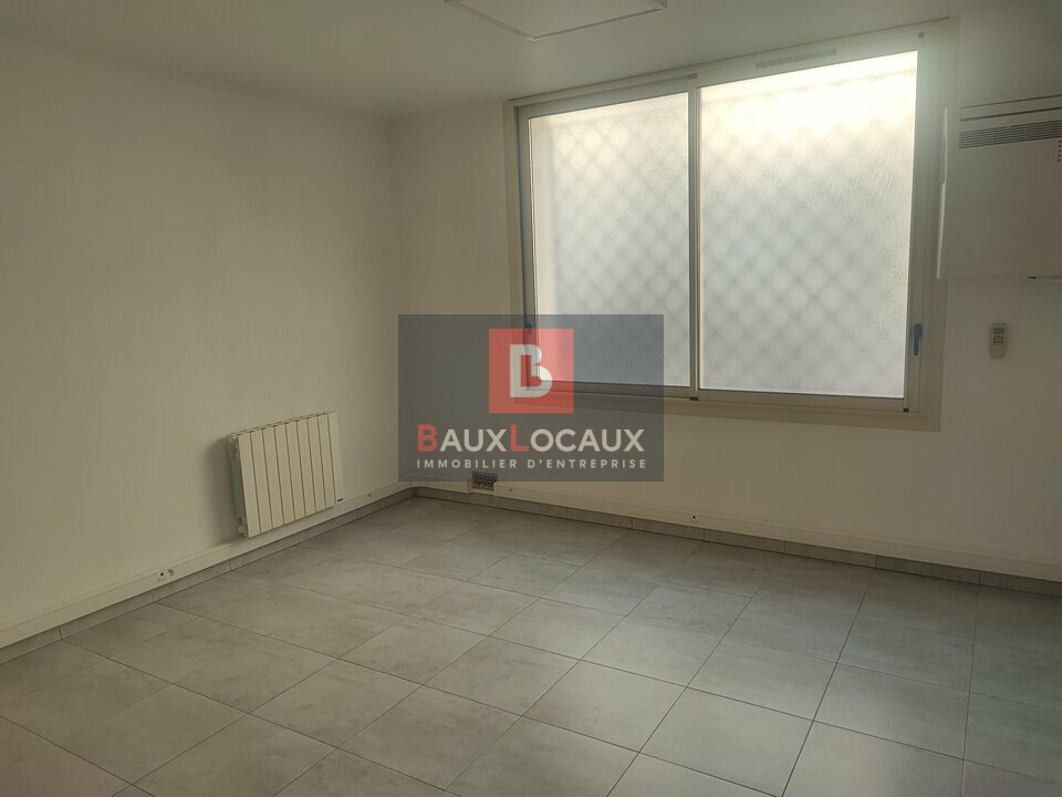 BAUX LOCAUX LOCATION-BUREAUX-SALON_DE_PROVENCE-13