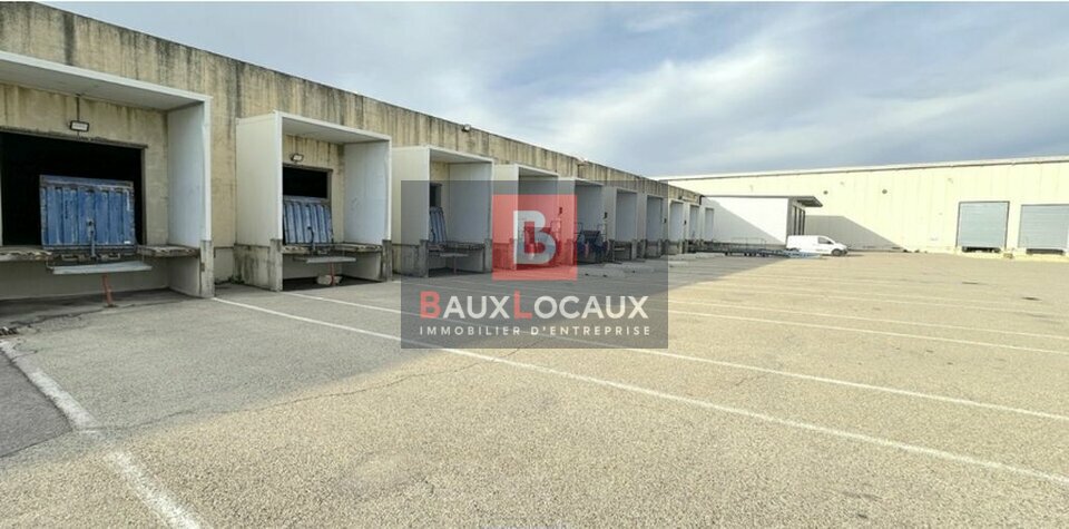 BAUX LOCAUX LOCATION-ENTREPOT-ROQUEMAURE-30