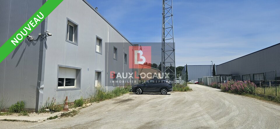 BAUX LOCAUX VENTE-ENTREPOT-SORGUES-84