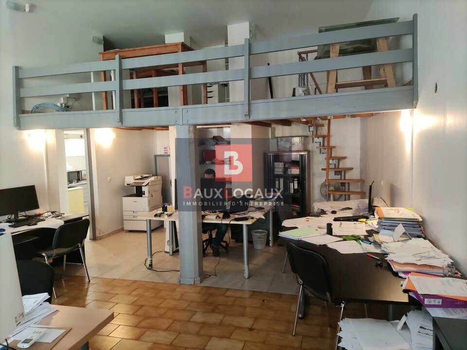 BAUX LOCAUX LOCATION-LOCAL COMMERCIAL-SALON_DE_PROVENCE-13