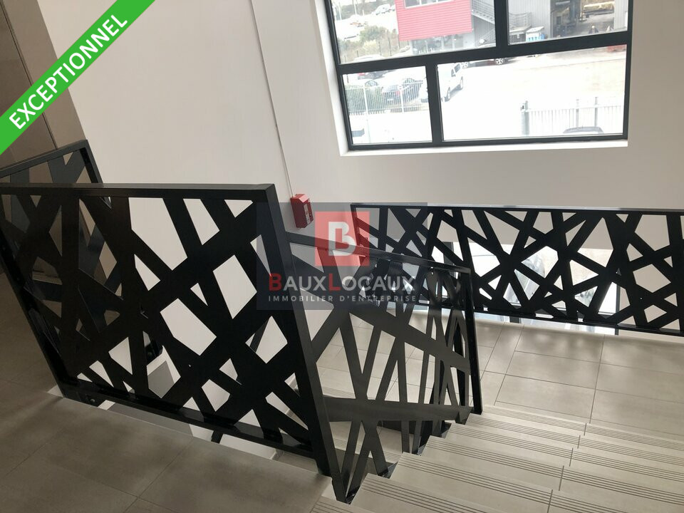 BAUX LOCAUX LOCATION-BUREAUX-BOUC_BEL_AIR-13