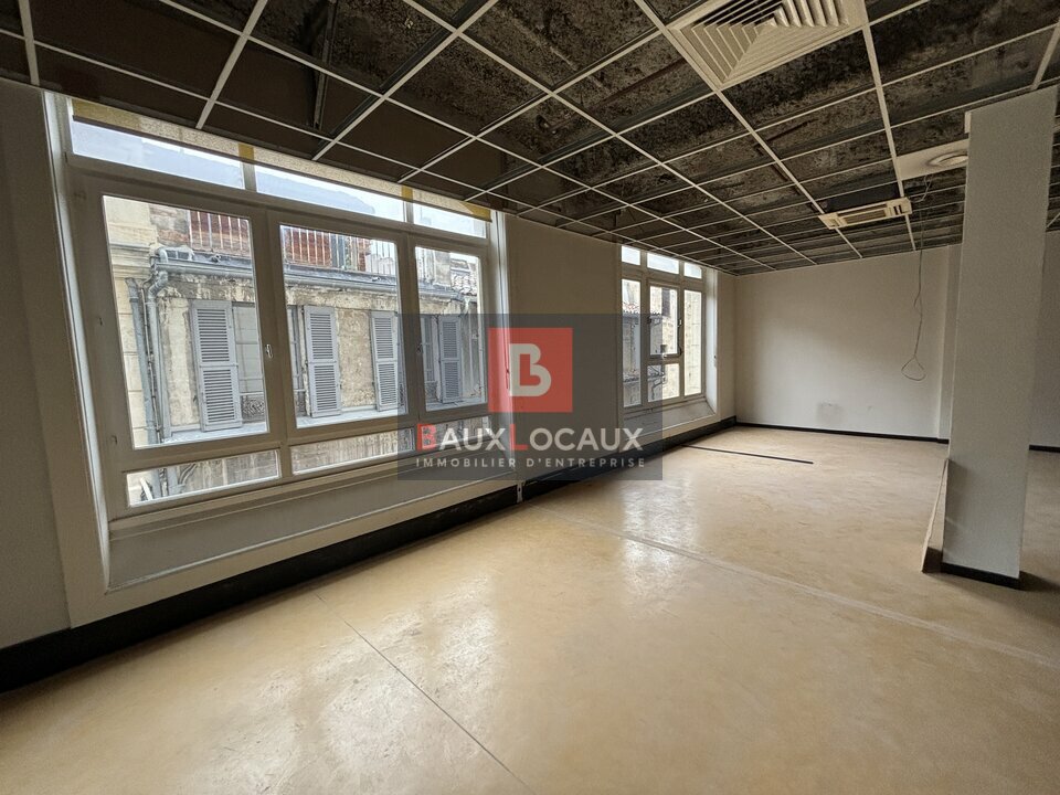 BAUX LOCAUX LOCATION-BUREAUX-AVIGNON-84