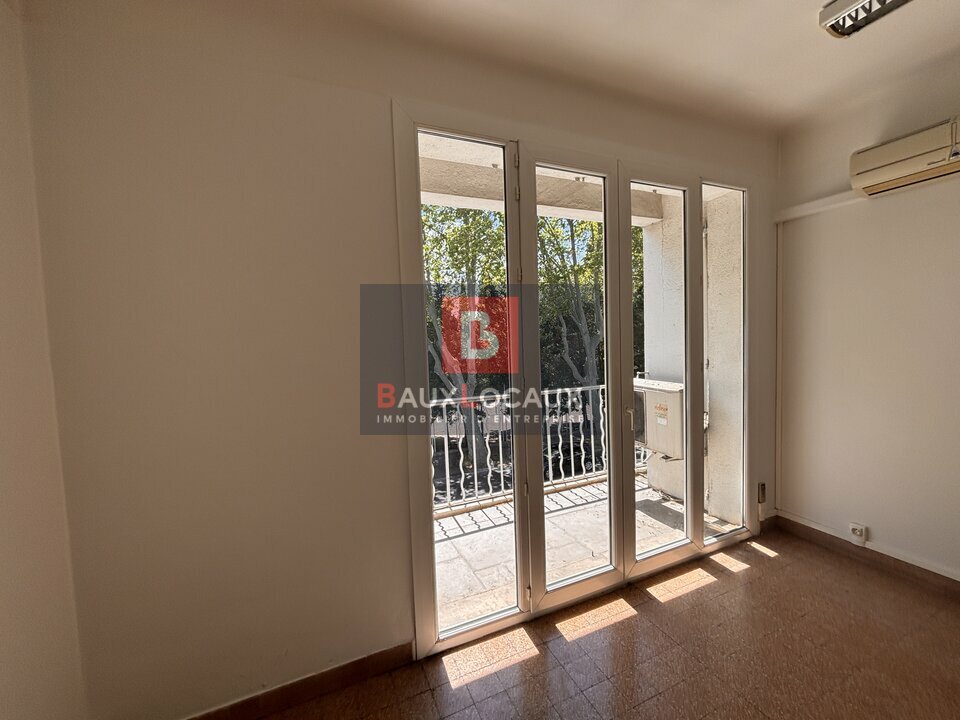 BAUX LOCAUX VENTE-BUREAUX-AVIGNON-84
