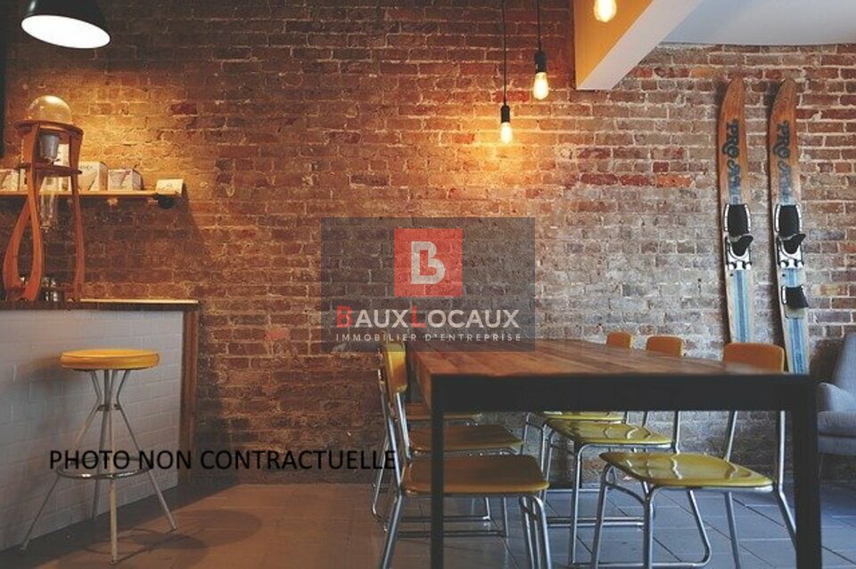BAUX LOCAUX LOCATION-LOCAL COMMERCIAL-SALON_DE_PROVENCE-13
