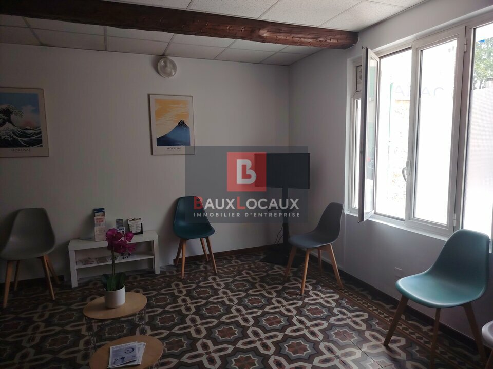 BAUX LOCAUX LOCATION-BUREAUX-PELISSANNE-13