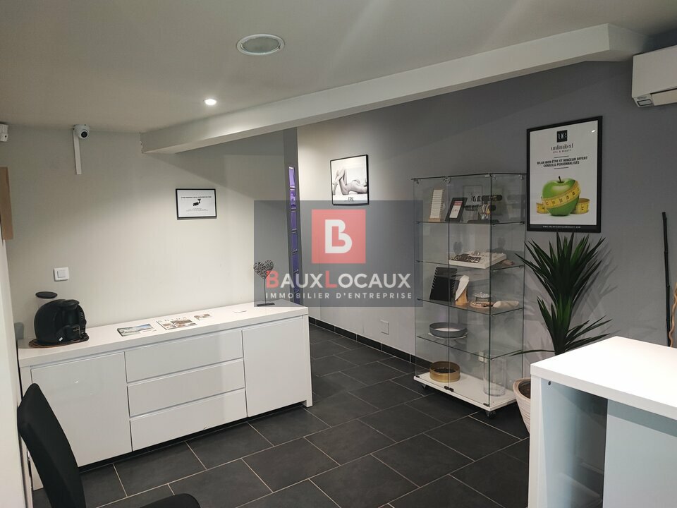 BAUX LOCAUX VENTE-FONDS DE COMMERCE-SALON_DE_PROVENCE-13