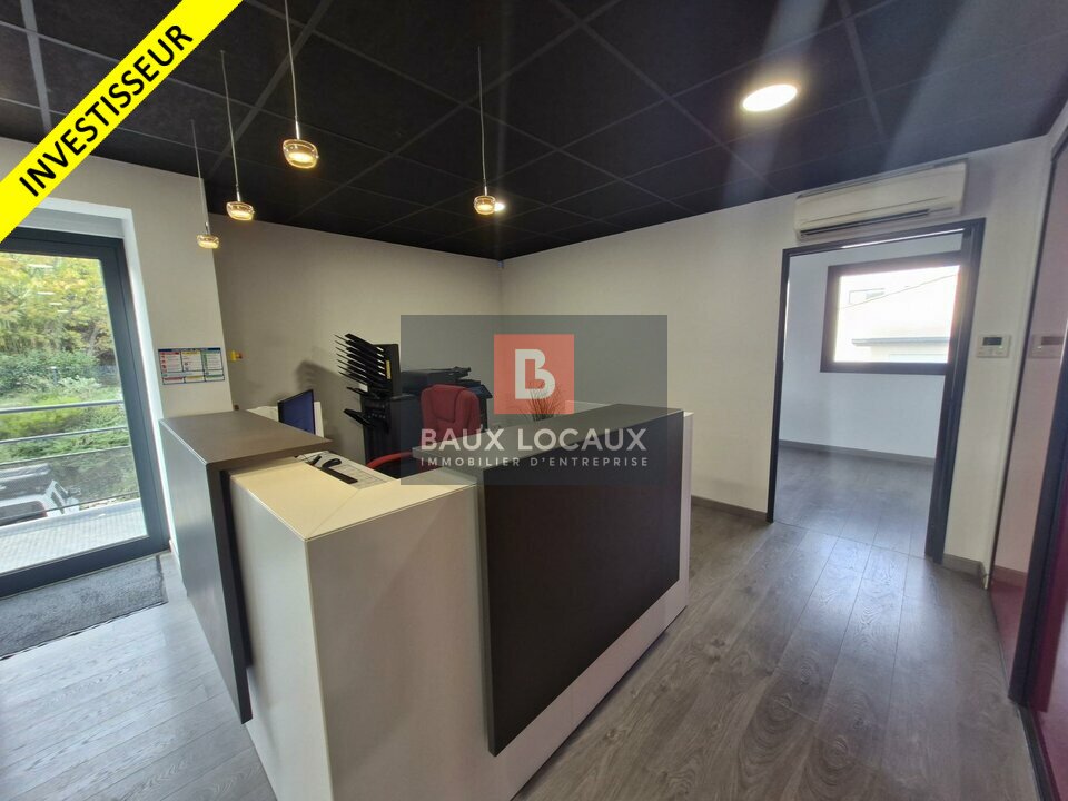 BAUX LOCAUX VENTE-LOCAL D'ACTIVITE-VELAUX-13