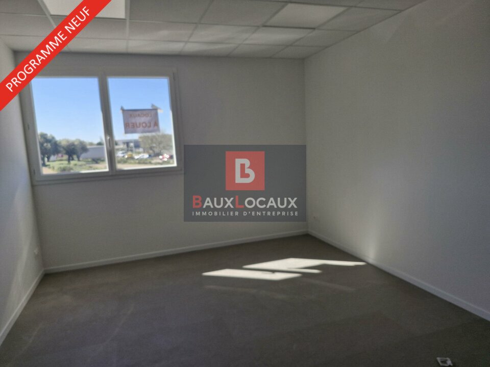 BAUX LOCAUX LOCATION-BUREAUX-FOS_SUR_MER-13