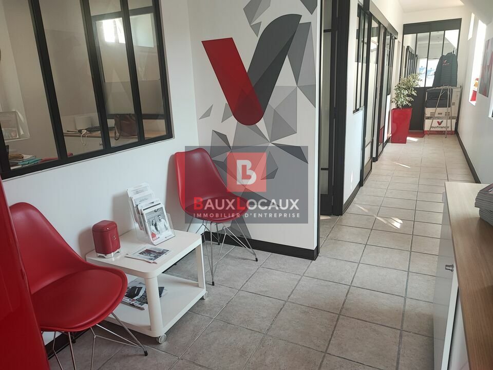 BAUX LOCAUX LOCATION-LOCAL COMMERCIAL-SALON_DE_PROVENCE-13