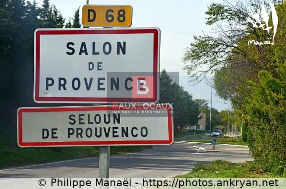 BAUX LOCAUX LOCATION-LOCAL COMMERCIAL-SALON_DE_PROVENCE-13
