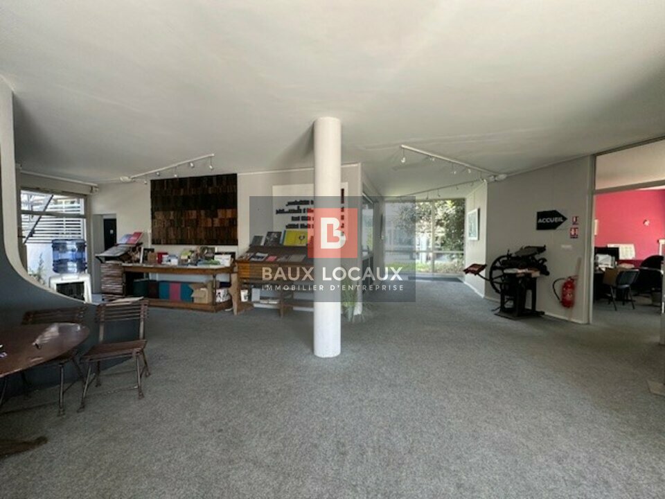 BAUX LOCAUX LOCATION-LOCAL D'ACTIVITE-CAVAILLON-84