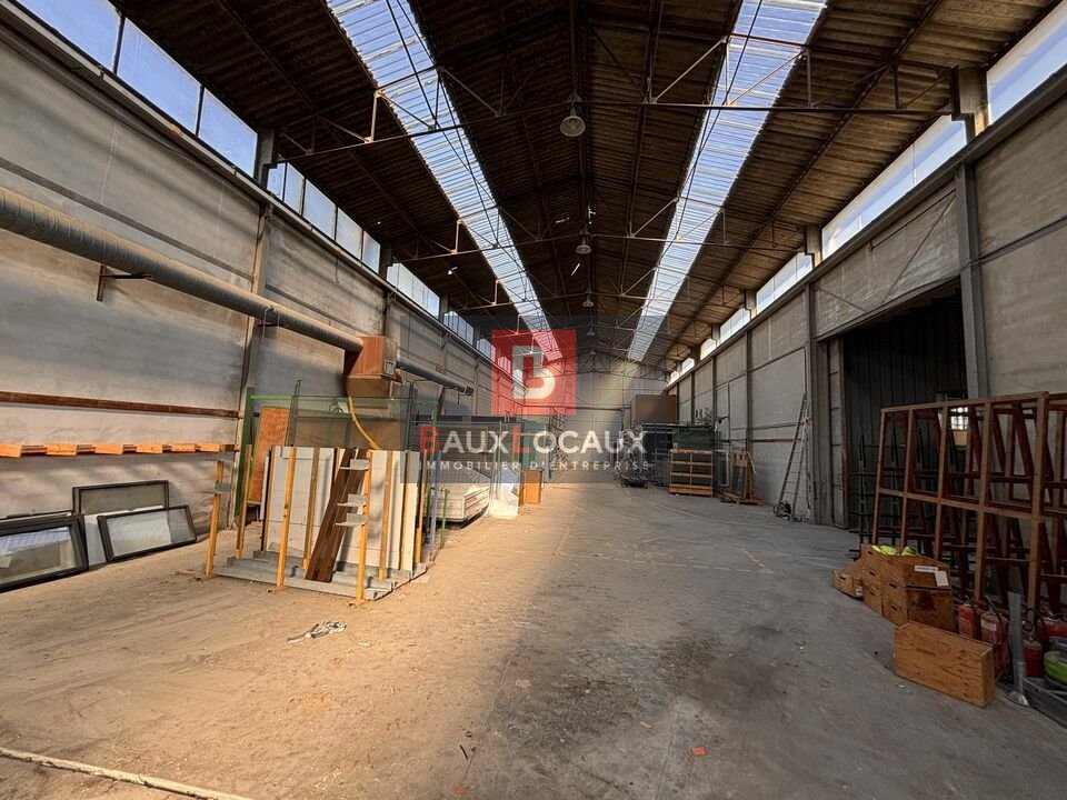 BAUX LOCAUX LOCATION-LOCAL D'ACTIVITE-ORANGE-84