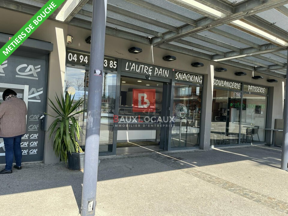 BAUX LOCAUX VENTE-LOCAL COMMERCIAL-FREJUS-83