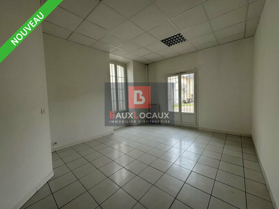 BAUX LOCAUX LOCATION-BUREAUX-LE_PONTET-84