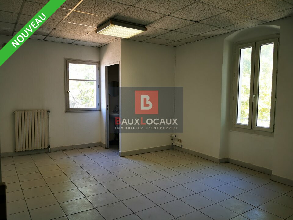 BAUX LOCAUX LOCATION-BUREAUX-LE_PONTET-84