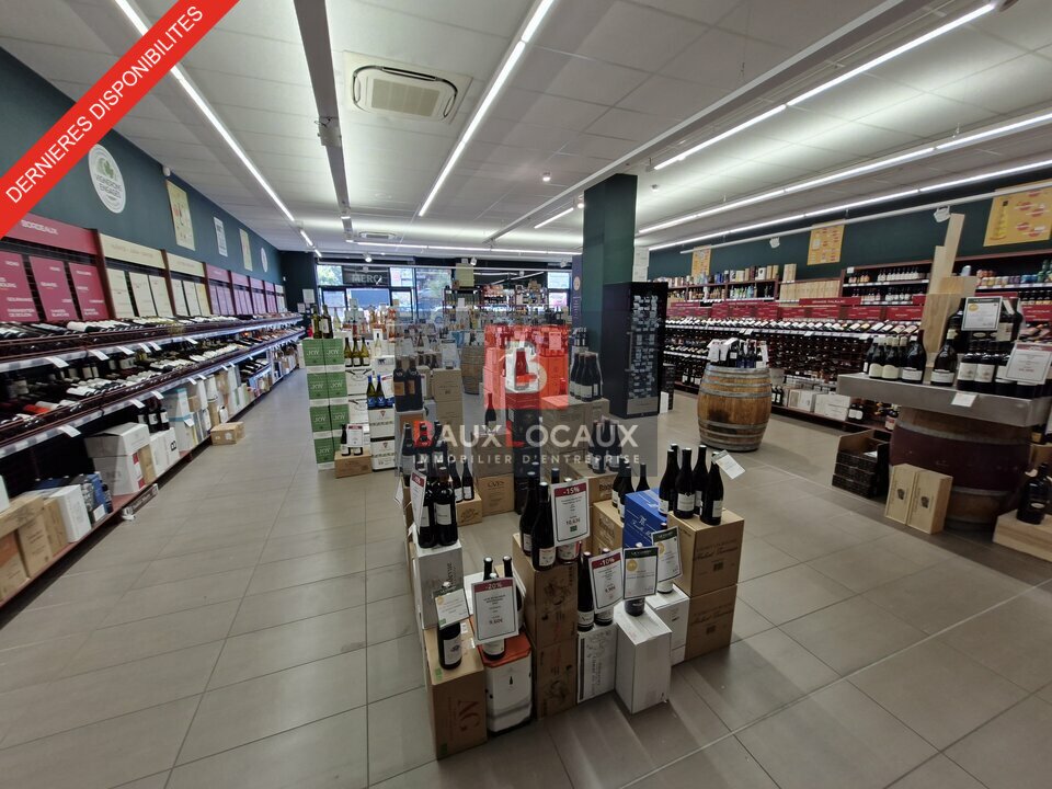 BAUX LOCAUX VENTE-LOCAL COMMERCIAL-CABRIES-13