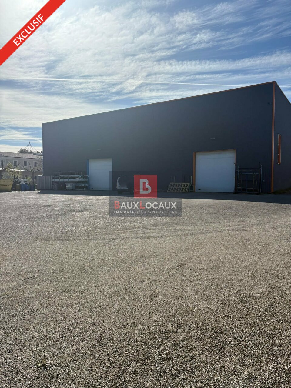 BAUX LOCAUX VENTE-LOCAL D'ACTIVITE-CARPENTRAS-84