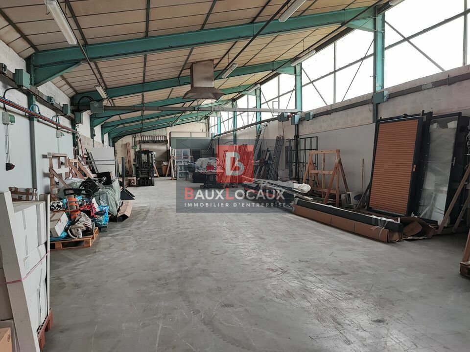 BAUX LOCAUX LOCATION-ENTREPOT-ARLES-13