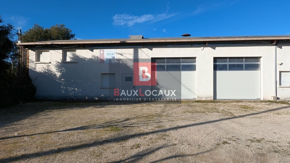 BAUX LOCAUX LOCATION-LOCAL D'ACTIVITE-GRANS-13