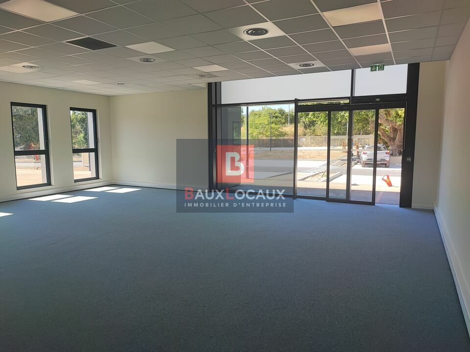 BAUX LOCAUX LOCATION-LOCAL COMMERCIAL-SALON_DE_PROVENCE-13