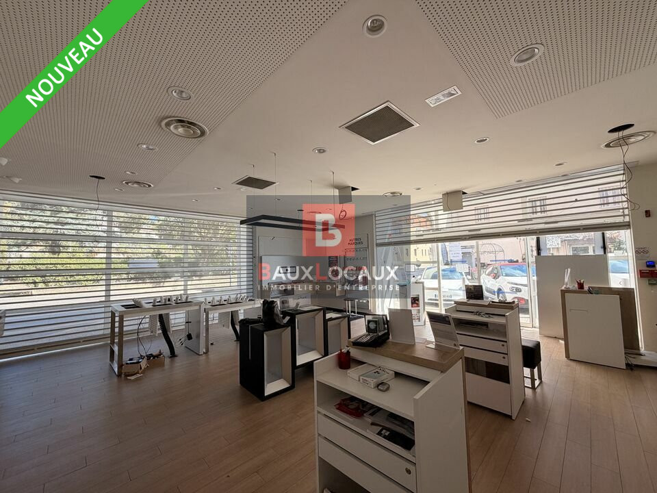 BAUX LOCAUX LOCATION-LOCAL COMMERCIAL-APT-84