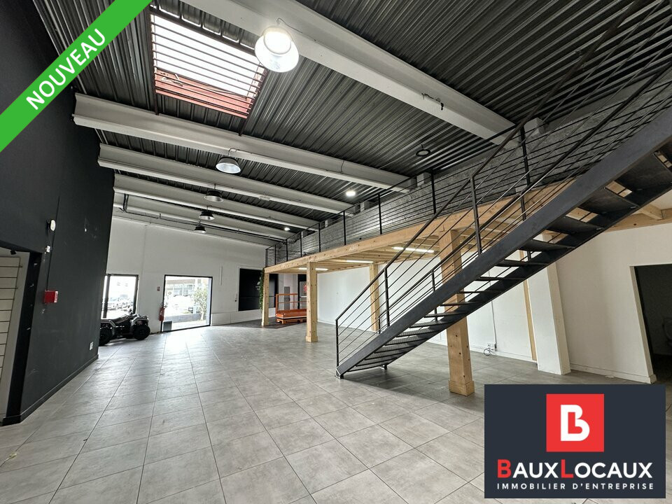 BAUX LOCAUX LOCATION-LOCAL COMMERCIAL-LE_PONTET-84