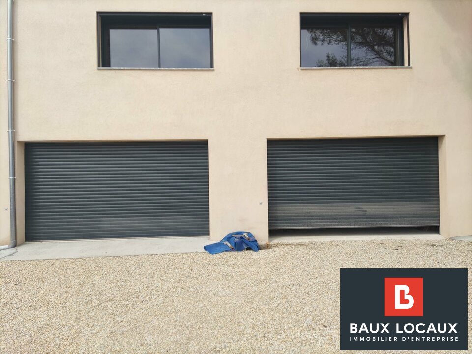 BAUX LOCAUX LOCATION-ENTREPOT-LAMBESC-13