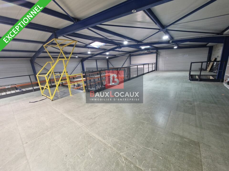 BAUX LOCAUX LOCATION-LOCAL D'ACTIVITE-VELAUX-13