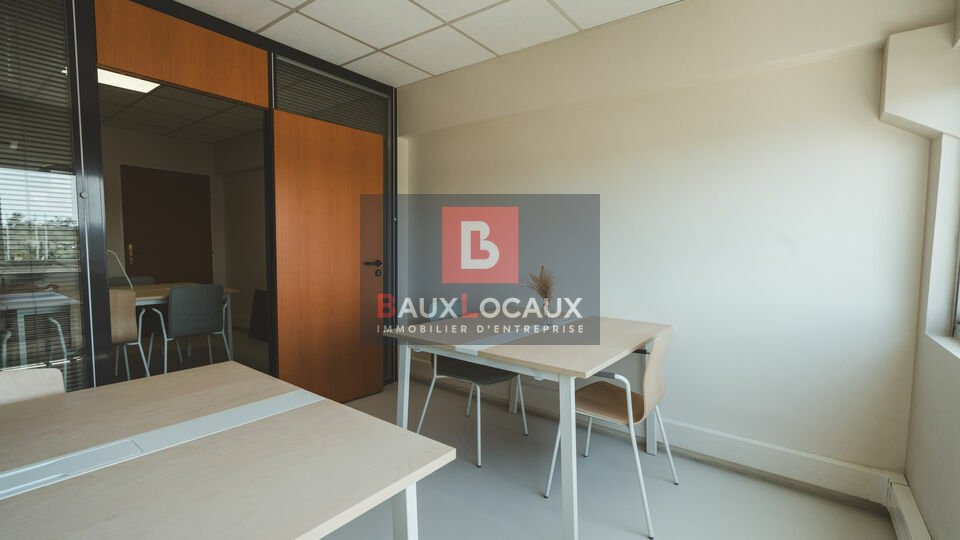 BAUX LOCAUX LOCATION-BUREAUX-SALON_DE_PROVENCE-13
