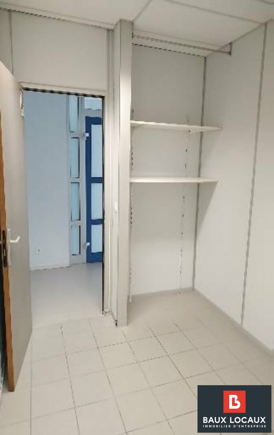 BAUX LOCAUX LOCATION-BUREAUX-AVIGNON-84