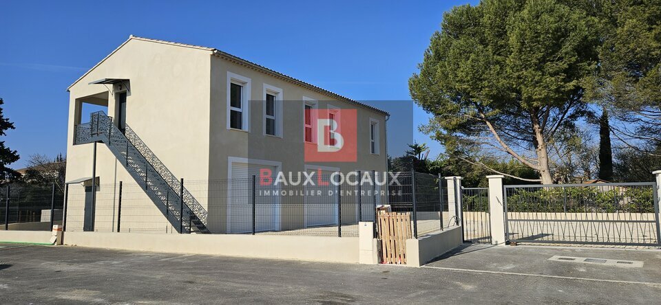 BAUX LOCAUX LOCATION-LOCAL D'ACTIVITE-L'ISLE_SUR_LA_SORGUE-84