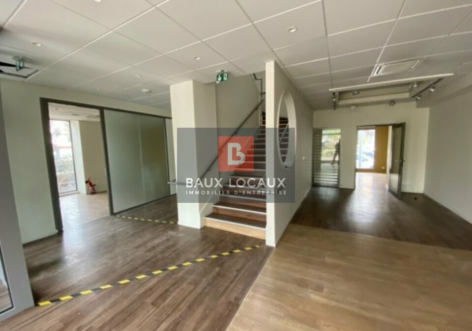 BAUX LOCAUX LOCATION-BUREAUX-SORGUES-84