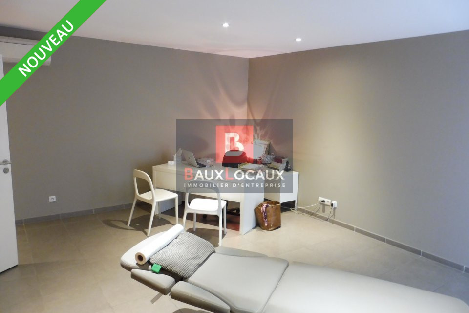 BAUX LOCAUX LOCATION-BUREAUX-MONTEUX-84