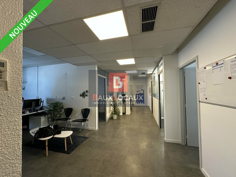 BAUX LOCAUX VENTE-BUREAUX-LE_PONTET-84