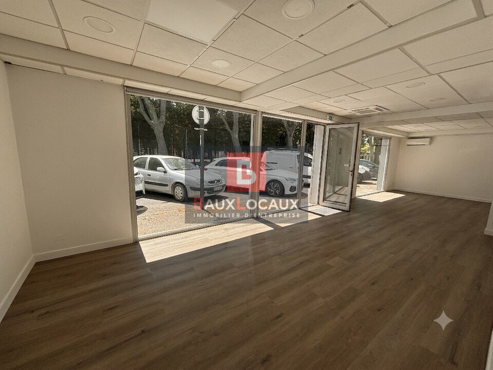 BAUX LOCAUX VENTE-LOCAL COMMERCIAL-AVIGNON-84