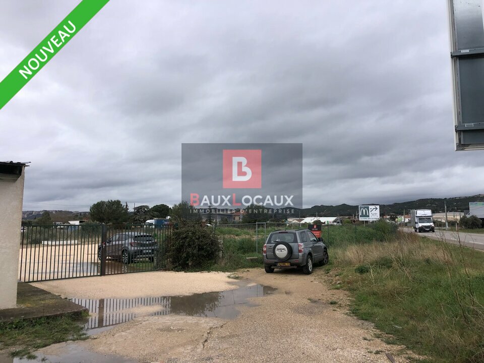 BAUX LOCAUX LOCATION-TERRAIN-LA_FARE-LES-OLIVIERS-13