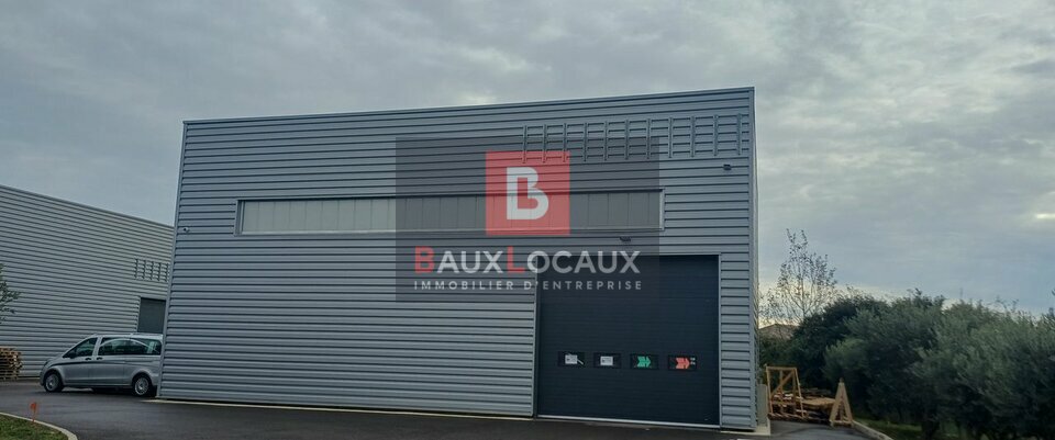 BAUX LOCAUX LOCATION-LOCAL D'ACTIVITE-GARONS-30