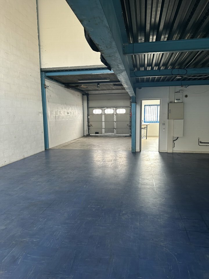 ERCINEA LOCATION-LOCAL D'ACTIVITE-LISSES-91