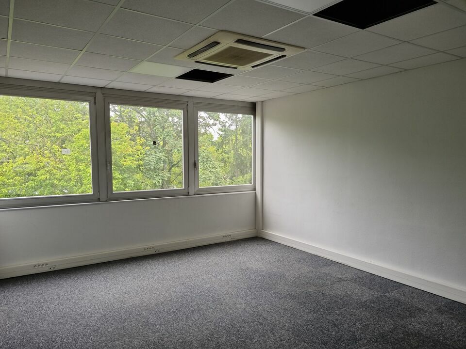 ERCINEA LOCATION-BUREAUX-VERSAILLES-78