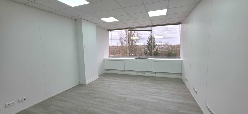 ERCINEA LOCATION-BUREAUX-CERGY-95