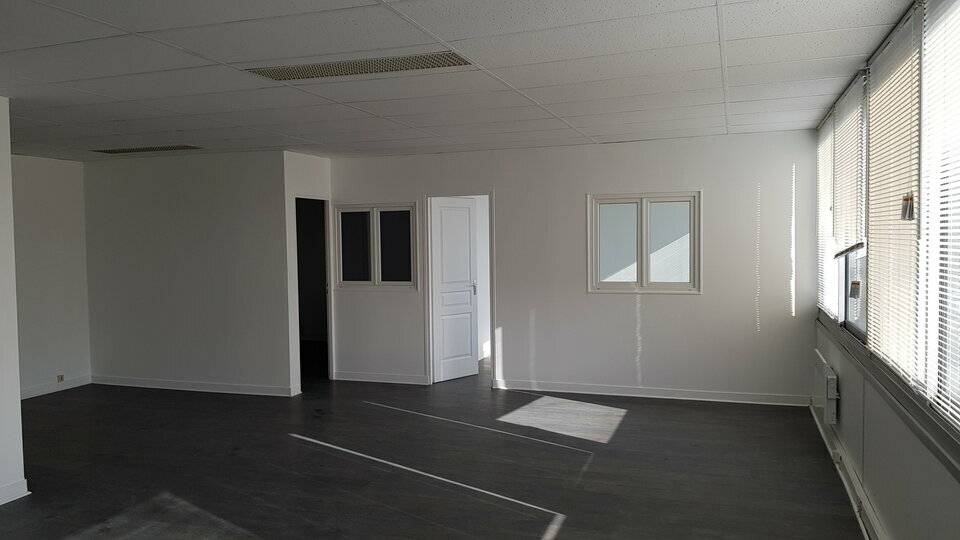 ERCINEA LOCATION-LOCAL D'ACTIVITE-LISSES-91