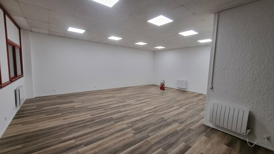 ERCINEA LOCATION-LOCAL D'ACTIVITE-LISSES-91